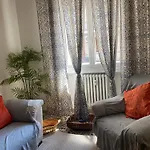 Nebula Nook Luxury Apartment Modena
