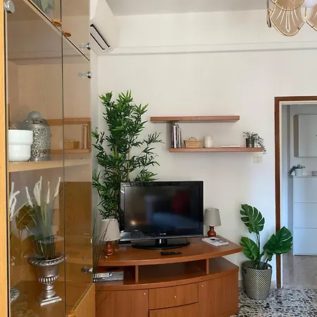 Nebula Nook Luxury Apartment
